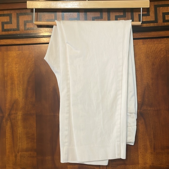 Mossimo Women’s pants stretch size 12 color white in good condition make offer - Picture 5 of 11